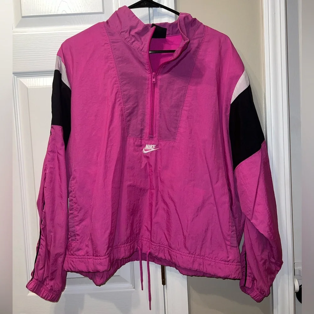 Nike Women's Pink Windbreaker Jacket Size L - Picture 1 of 6